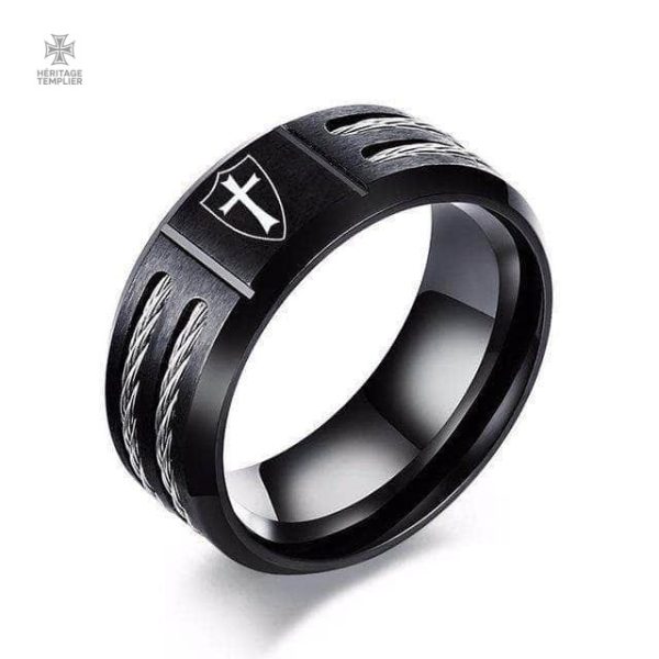 bague-bouclier-1 Bague Templier avec motif de bouclier emblématique