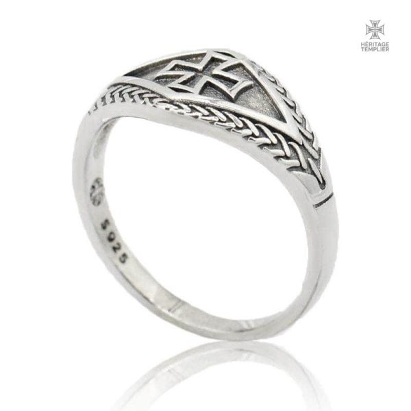 bague-croix-de-malte-argent-1 Bague templière Maltaise en design élégant