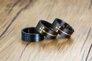 Bague Templier en or, symbole de la croix de la milice