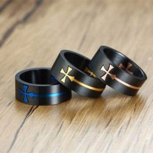 Bague Templier en or, symbole de la croix de la milice