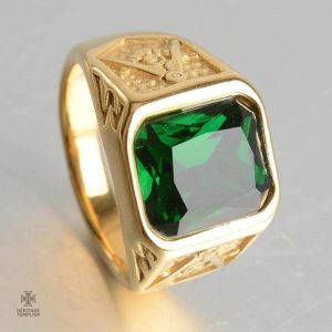 Bague Franc-Maçon en or avec pierre verte élégante