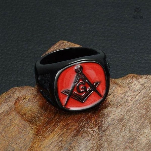 Bague maçonnique en métal orné d'un cachet rouge