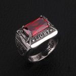 Bijou franc-maçonique, bague avec éclairage rouge