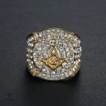 Bague Franc-Maçon, design élégant et contemporain, finition brillante