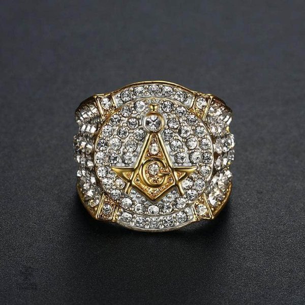 Bague Franc-Maçon, design élégant et contemporain, finition brillante