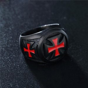 Chevalière Templière avec symbole emblématique historique