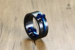 Design élégant de la Bague Croix de la Milice bleue