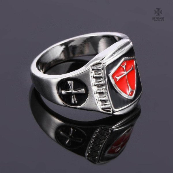 Bague de style templier, Croix du Temple en argent