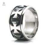 Accessoire Templier unique avec motifs de croix multiple