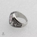 Bague chevalière inspirée des Templiers
