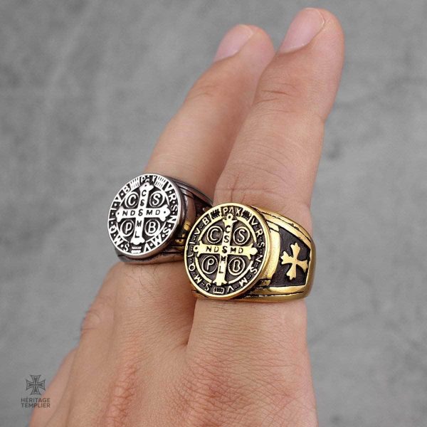 Bague Templiers argent, design Saint-Benoit unique et raffiné