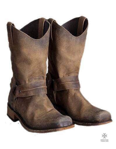 bottes-chevalier-moyen-age-1 Bottes Templiers Cuir Marron Stylées et Confortables