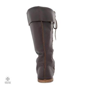 Bottes Templiers marron, accessoires incontournables de votre garde-robe