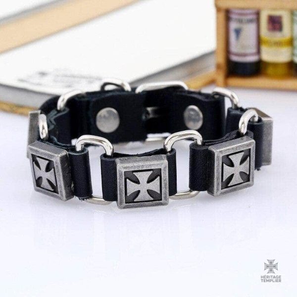 Accessoire historique : bracelet Templier en textile