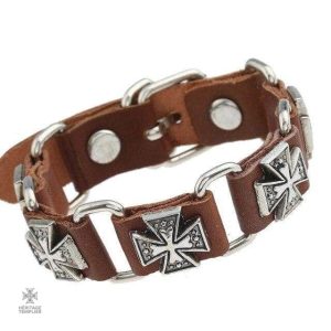Bijou templier avec croix sacrée, accessoire spirituel unique
