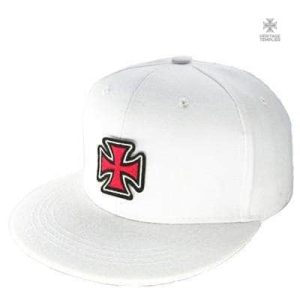 Casquette Templière avec emblème de croix rouge