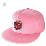 Casquette rouge Templier, parfait pour les fans d'histoire