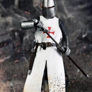 Détail d'une figurine Templier avec armure et épée