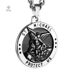 Pendentif Templier Archange en métal argenté
