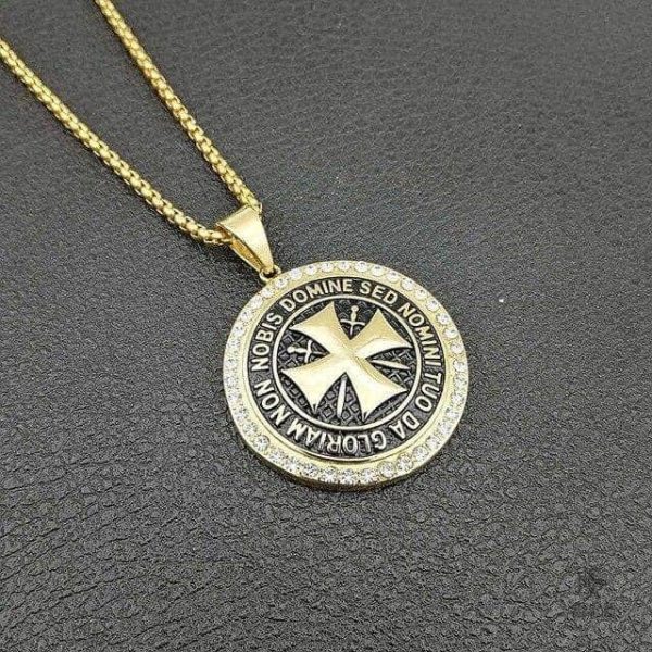 Pendentif Da Gloriam, symbole templier, or et zircon