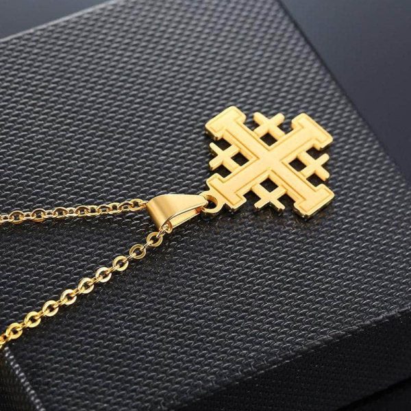 Bijou templier : pendentif croix de Jérusalem