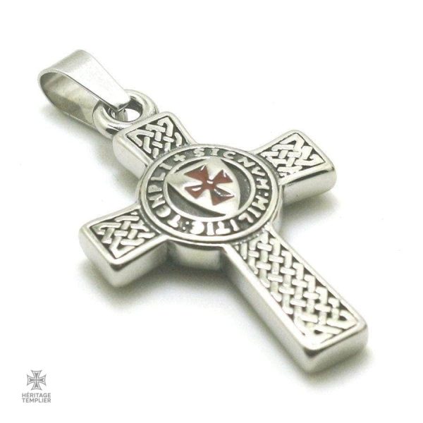 Croix Latine en pendentif, style historique