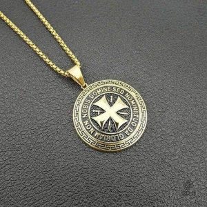Pendentif templier en or, représentant l'honneur et la gloire