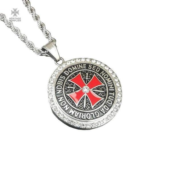 pendentif-templier-non-nobis-zircon-argent-1 Pendentif Templier en argent avec zircon, style unique et élégant