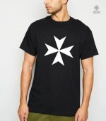T-Shirt unique représentant l'emblème templier Croix de Malte